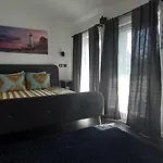 Airportone Apartment *