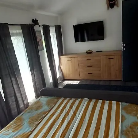Airportone Apartamento