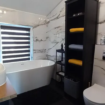 Airportone * Vecsés