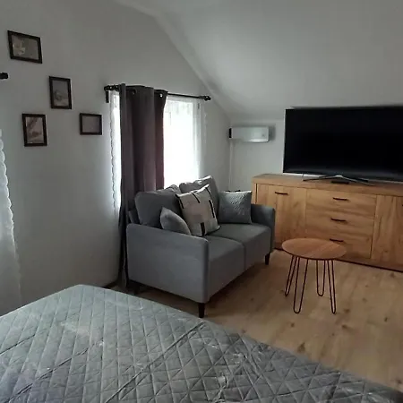 Airportone Appartement *