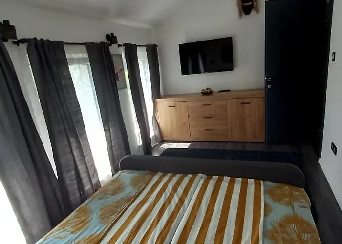 Airportone Apartament